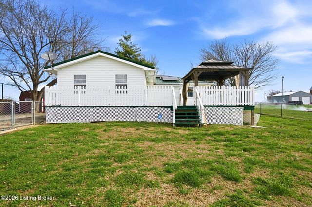 135 Cotton Ln, Taylorsville, KY 40071