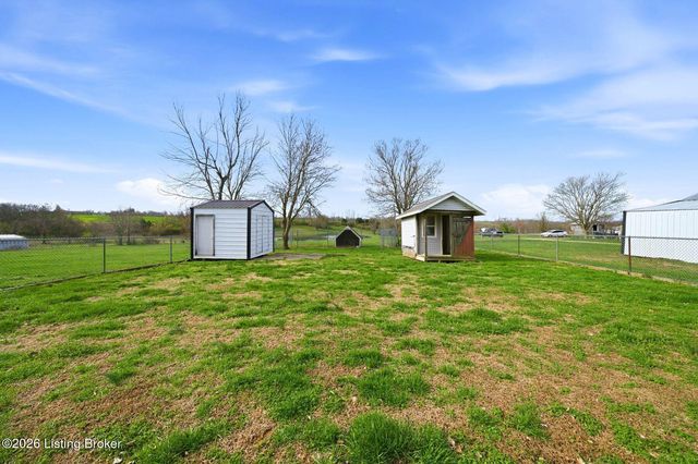 135 Cotton Ln, Taylorsville, KY 40071