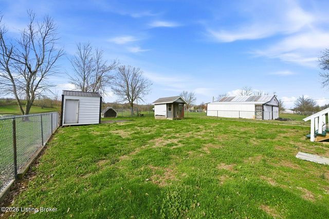 135 Cotton Ln, Taylorsville, KY 40071