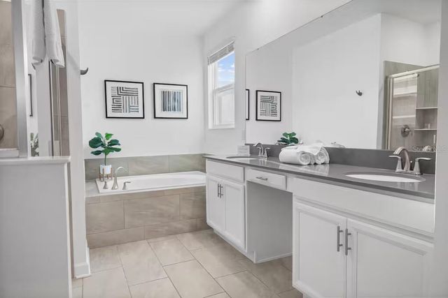 1069 LEADER STREET, Davenport, FL 33896