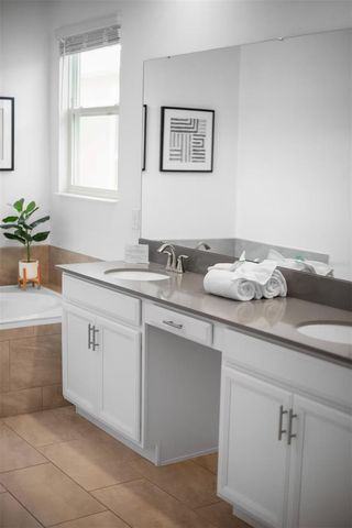 1069 LEADER STREET, Davenport, FL 33896