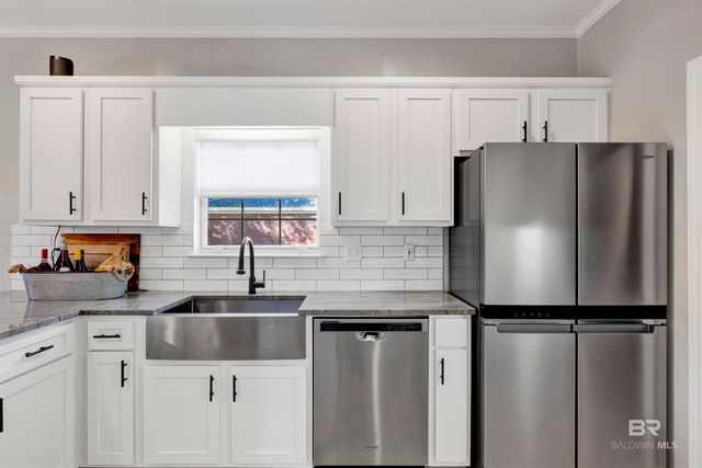 21980 Country Woods Drive, Fairhope, AL 36532