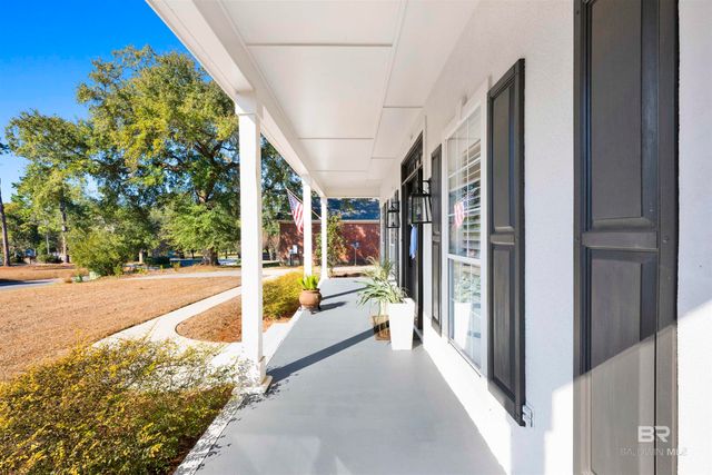 21980 Country Woods Drive, Fairhope, AL 36532