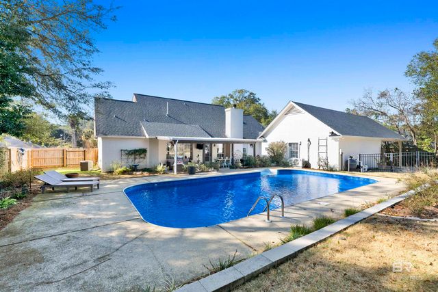 21980 Country Woods Drive, Fairhope, AL 36532