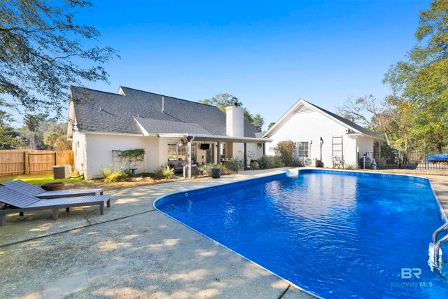 21980 Country Woods Drive, Fairhope, AL 36532