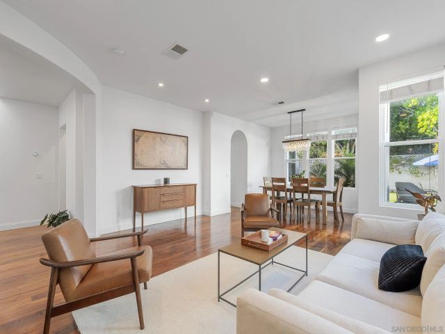 4654 Vereda Mar Del Sol, San Diego, CA 92130