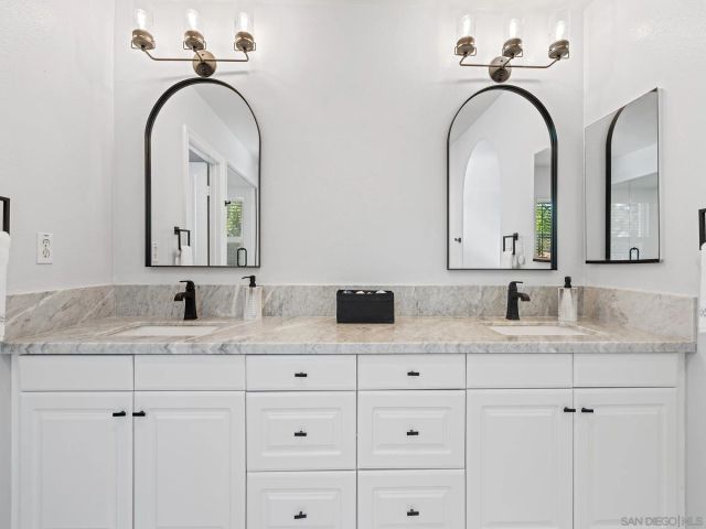 4654 Vereda Mar Del Sol, San Diego, CA 92130