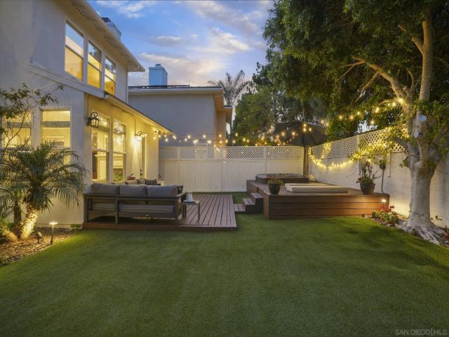 4654 Vereda Mar Del Sol, San Diego, CA 92130