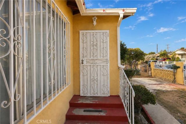 440 N Ezra, Los Angeles, CA 90063