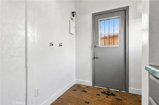 440 N Ezra, Los Angeles, CA 90063