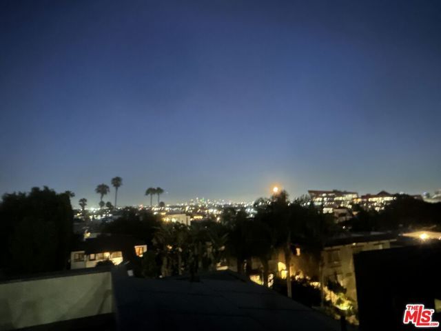 923 N Hilldale Avenue, West Hollywood, CA 90069