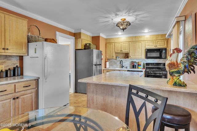 721 Flagge Road, Brick, NJ 08724