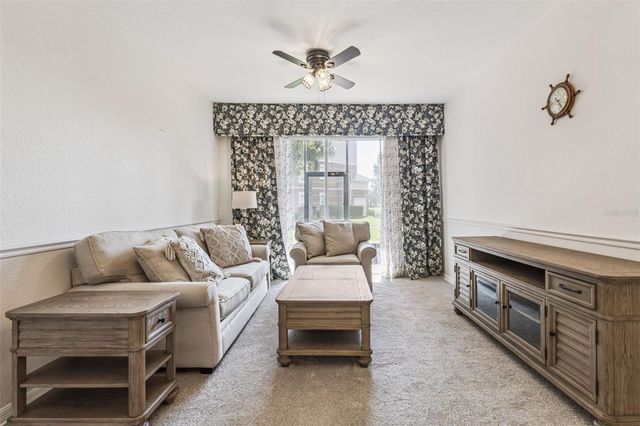 8300 PORTOFINO DRIVE 102, Davenport, FL 33896