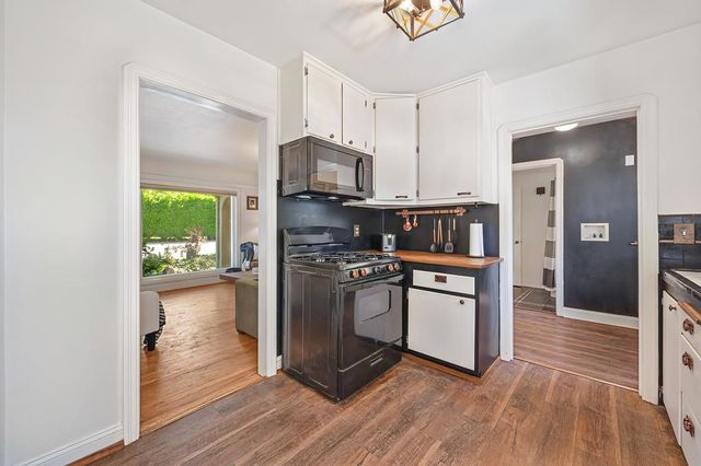 10524 Alta St, Grass Valley, CA 95945