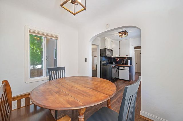 10524 Alta St, Grass Valley, CA 95945