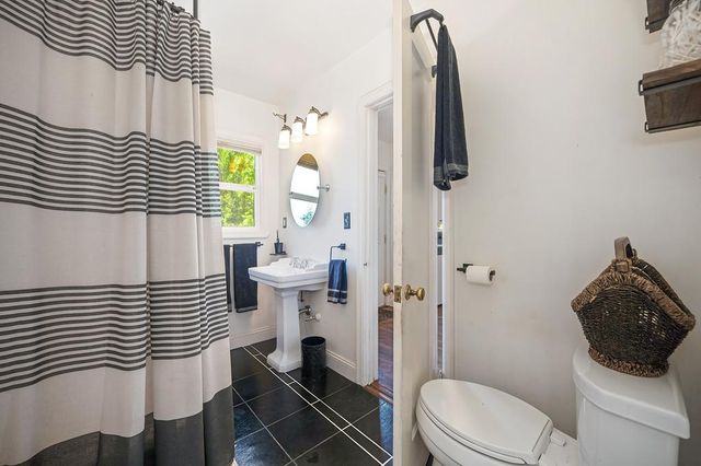 10524 Alta St, Grass Valley, CA 95945