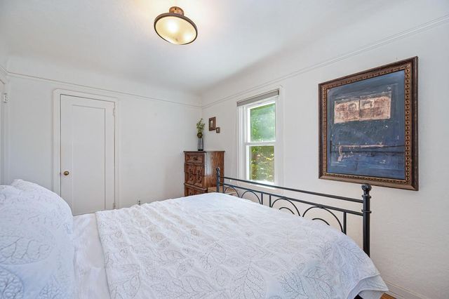 10524 Alta St, Grass Valley, CA 95945