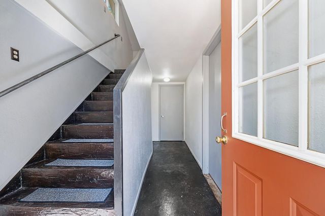 10524 Alta St, Grass Valley, CA 95945