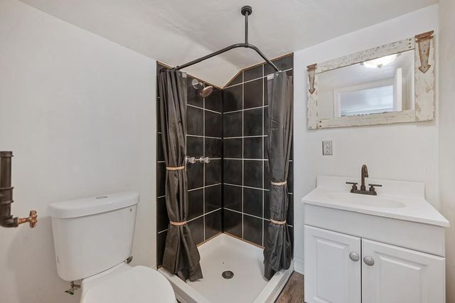 10524 Alta St, Grass Valley, CA 95945