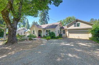 10524 Alta St, Grass Valley, CA 95945