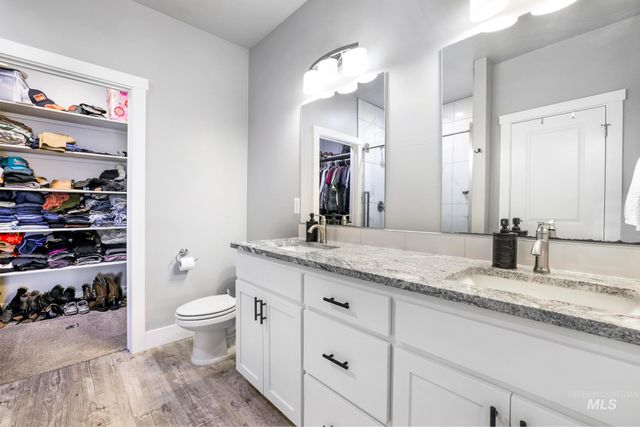 1393 Golden Pheasant Dr, Twin Falls, ID 83301