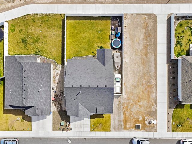 1393 Golden Pheasant Dr, Twin Falls, ID 83301