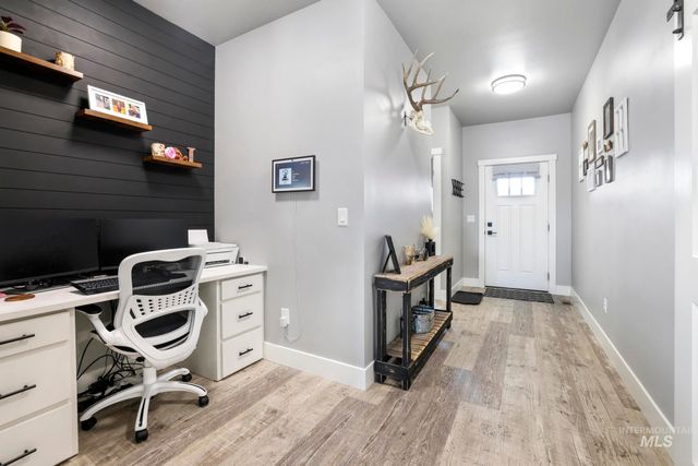 1393 Golden Pheasant Dr, Twin Falls, ID 83301