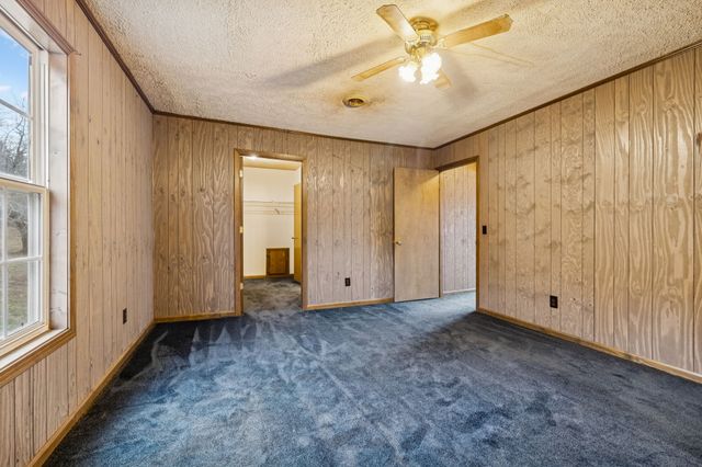 179 Lakeside Dr, Carthage, TN 37030