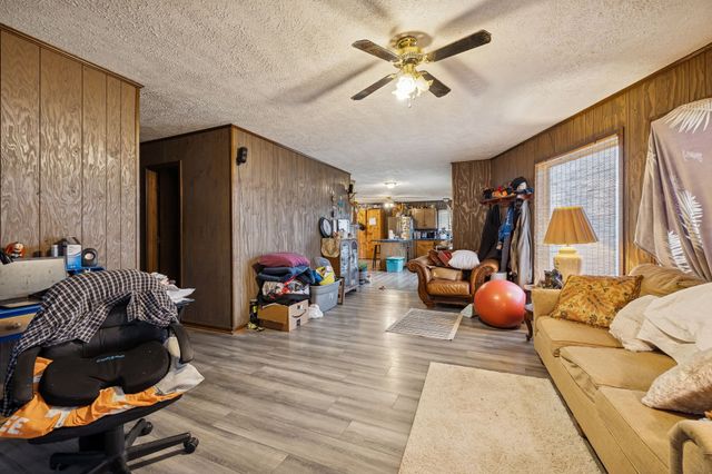 179 Lakeside Dr, Carthage, TN 37030