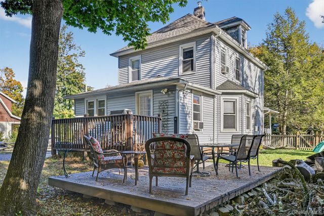 7 Kearney Avenue, Harriman, NY 10926