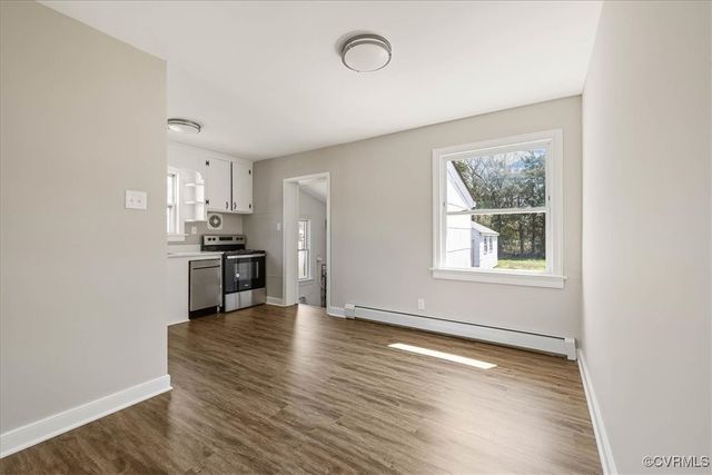 111 N Battery St, Highland Springs, VA 23075