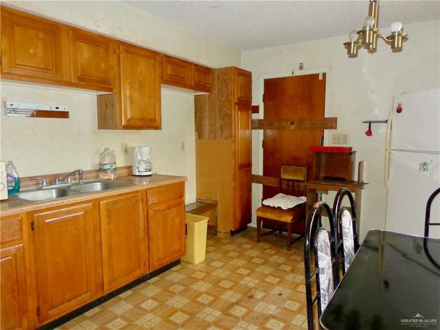 2602 Sequoia Drive, Brownsville, TX 78521