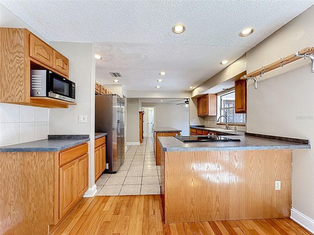 226 W COTTESMORE CIRCLE, Longwood, FL 32779