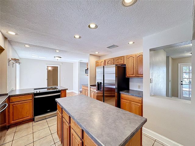 226 W COTTESMORE CIRCLE, Longwood, FL 32779