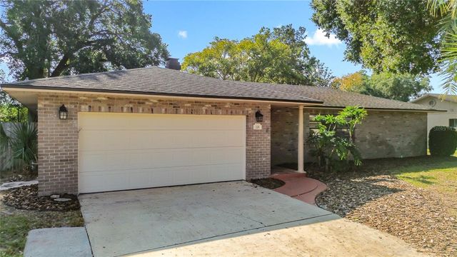 226 W COTTESMORE CIRCLE, Longwood, FL 32779