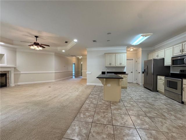 5544 Fairfield Place, Mobile, AL 36609