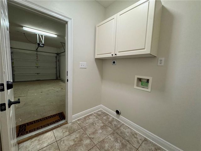 5544 Fairfield Place, Mobile, AL 36609