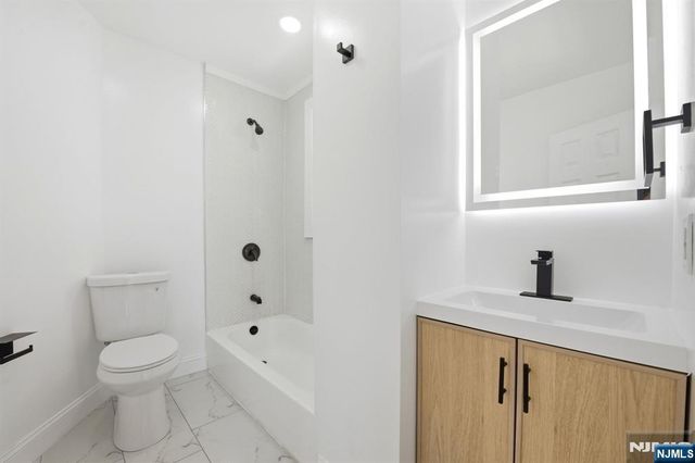 139 51st Street, Bayonne, NJ 07002
