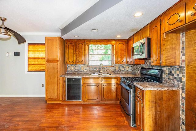 14 Waterfront Drive, Sherwood, AR 72120