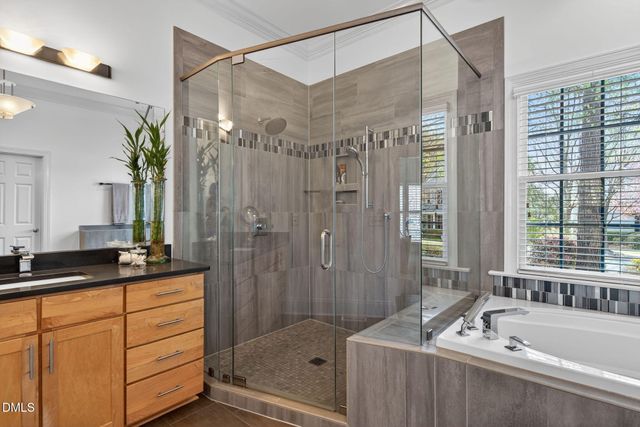 111 Monument View Lane, Cary, NC 27519