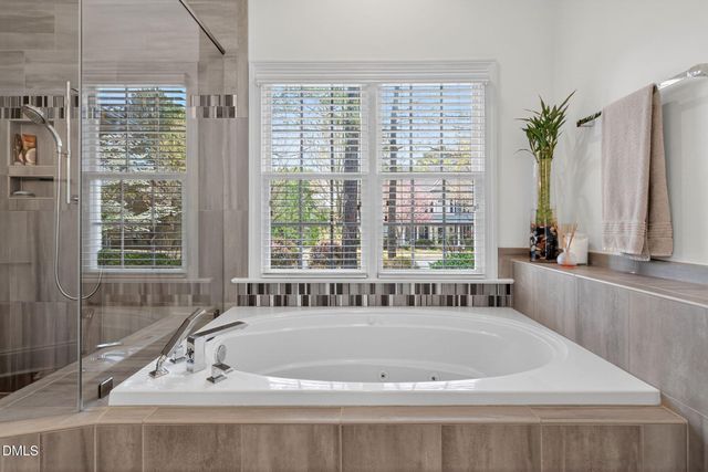 111 Monument View Lane, Cary, NC 27519