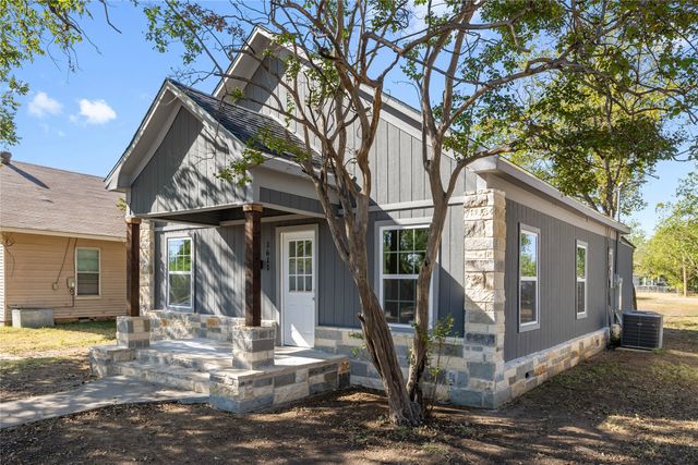 1611 3rd Street, Brownwood, TX 76801