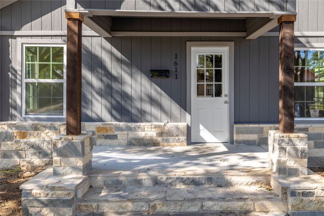 1611 3rd Street, Brownwood, TX 76801