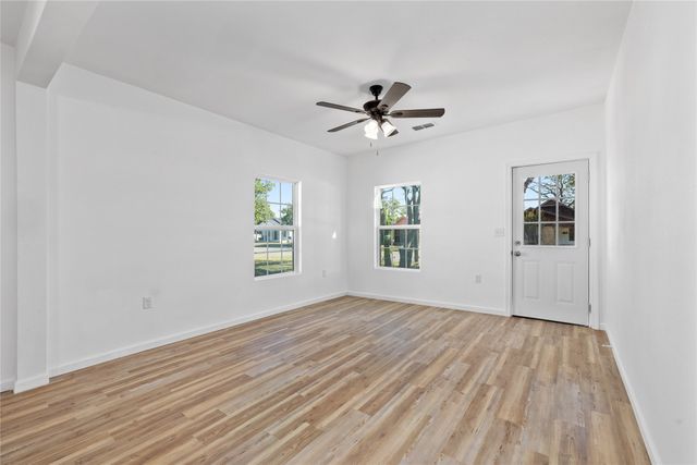 1611 3rd Street, Brownwood, TX 76801