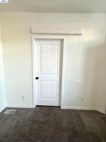 1225 Vienna Dr, Sunnyvale, CA 94089
