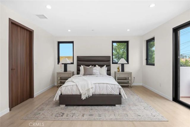 1071 E Providencia, Burbank, CA 91501