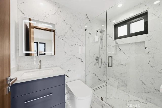 1071 E Providencia, Burbank, CA 91501