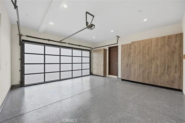 1071 E Providencia, Burbank, CA 91501