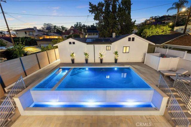 1071 E Providencia, Burbank, CA 91501