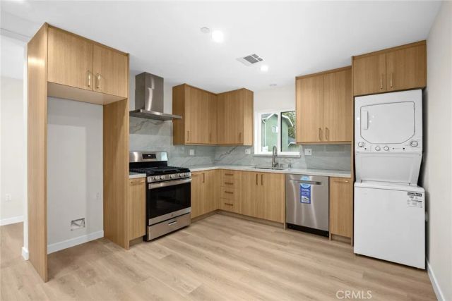1071 E Providencia, Burbank, CA 91501